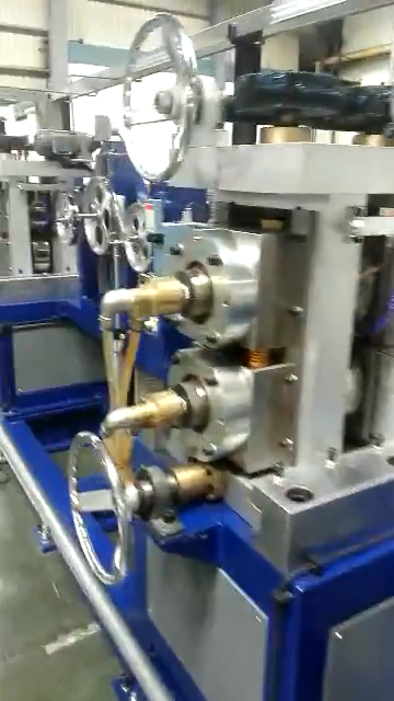 黄铜扁线精密连轧机，黄铜插头扁线精密扎拉一体机，黄铜拉链扁线精密连轧机，黄铜异形线材精密冷连轧机